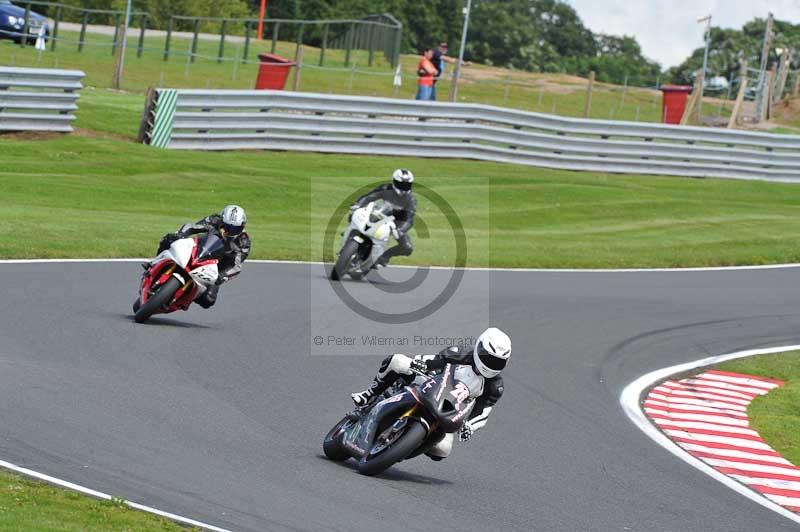 Motorcycle action photographs;Trackday digital images;event digital images;eventdigitalimages;no limits trackday;oulton park;oulton park circuit cheshire;oulton park photographs;peter wileman photography;trackday;trackday photos