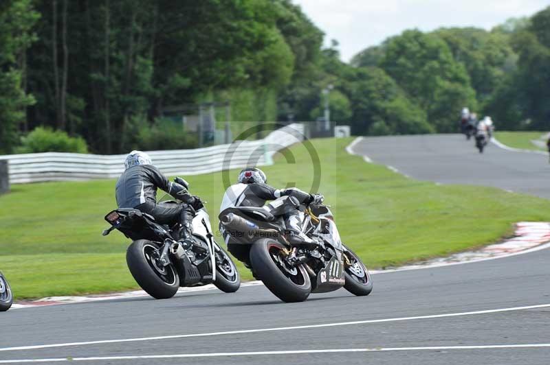 Motorcycle action photographs;Trackday digital images;event digital images;eventdigitalimages;no limits trackday;oulton park;oulton park circuit cheshire;oulton park photographs;peter wileman photography;trackday;trackday photos