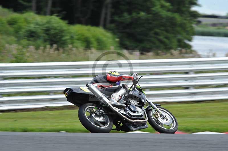 Motorcycle action photographs;Trackday digital images;event digital images;eventdigitalimages;no limits trackday;oulton park;oulton park circuit cheshire;oulton park photographs;peter wileman photography;trackday;trackday photos