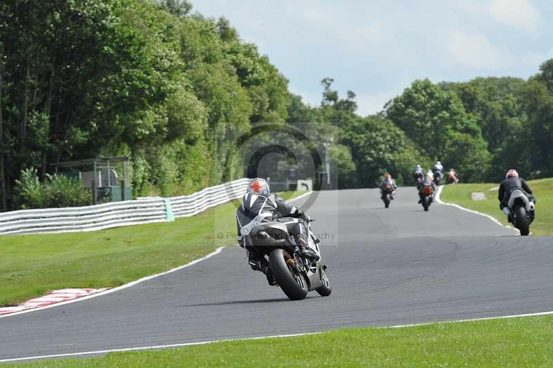 Motorcycle action photographs;Trackday digital images;event digital images;eventdigitalimages;no limits trackday;oulton park;oulton park circuit cheshire;oulton park photographs;peter wileman photography;trackday;trackday photos