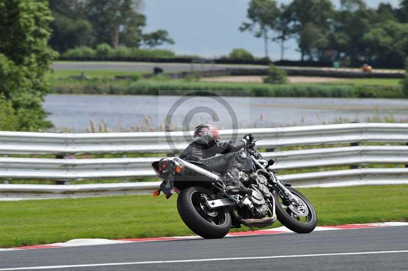 Motorcycle action photographs;Trackday digital images;event digital images;eventdigitalimages;no limits trackday;oulton park;oulton park circuit cheshire;oulton park photographs;peter wileman photography;trackday;trackday photos