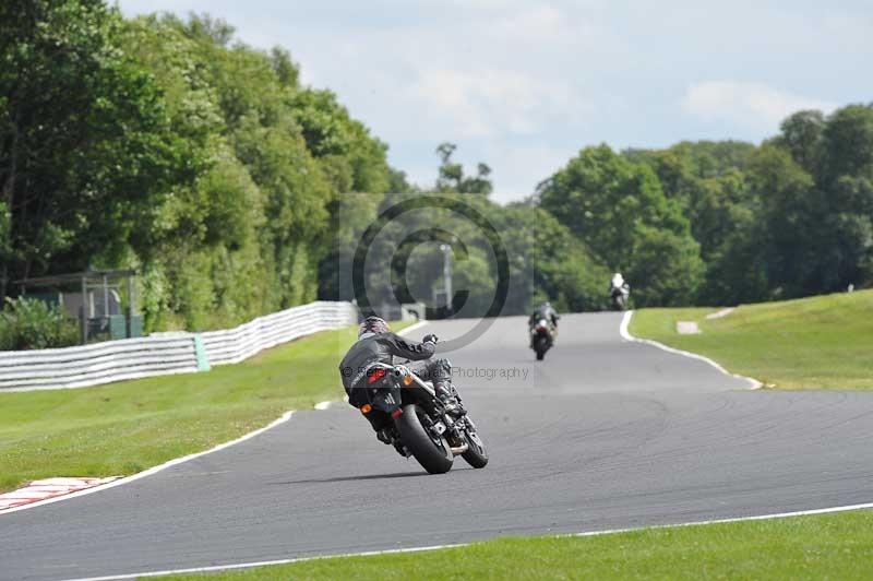 Motorcycle action photographs;Trackday digital images;event digital images;eventdigitalimages;no limits trackday;oulton park;oulton park circuit cheshire;oulton park photographs;peter wileman photography;trackday;trackday photos