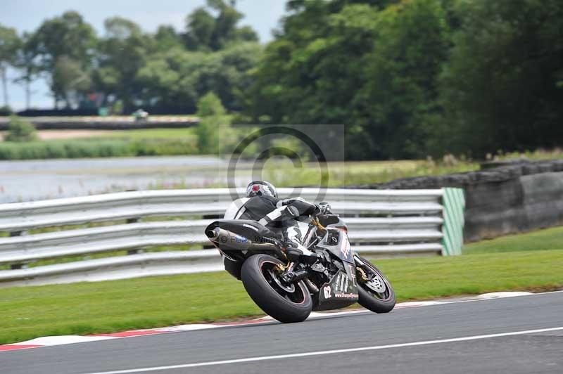 Motorcycle action photographs;Trackday digital images;event digital images;eventdigitalimages;no limits trackday;oulton park;oulton park circuit cheshire;oulton park photographs;peter wileman photography;trackday;trackday photos