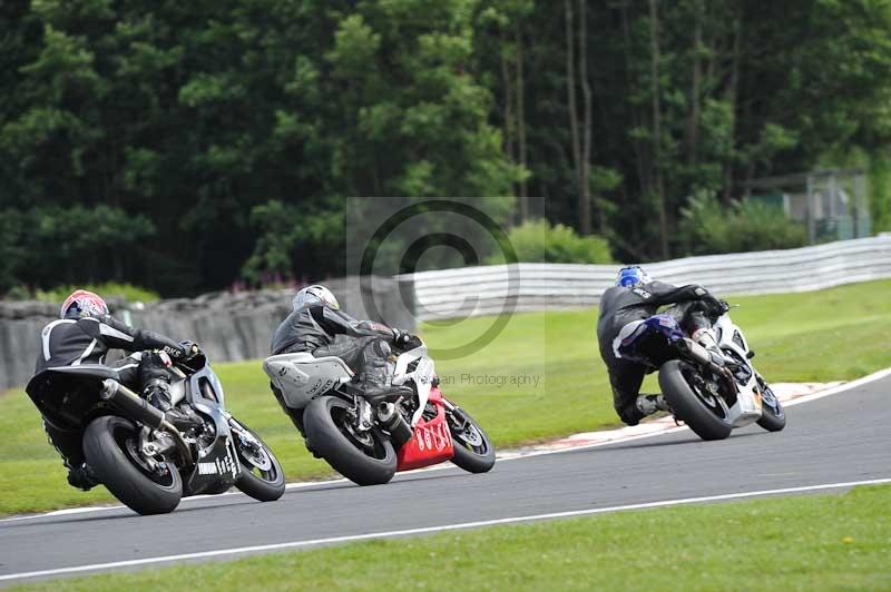 Motorcycle action photographs;Trackday digital images;event digital images;eventdigitalimages;no limits trackday;oulton park;oulton park circuit cheshire;oulton park photographs;peter wileman photography;trackday;trackday photos