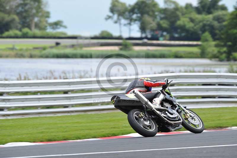 Motorcycle action photographs;Trackday digital images;event digital images;eventdigitalimages;no limits trackday;oulton park;oulton park circuit cheshire;oulton park photographs;peter wileman photography;trackday;trackday photos