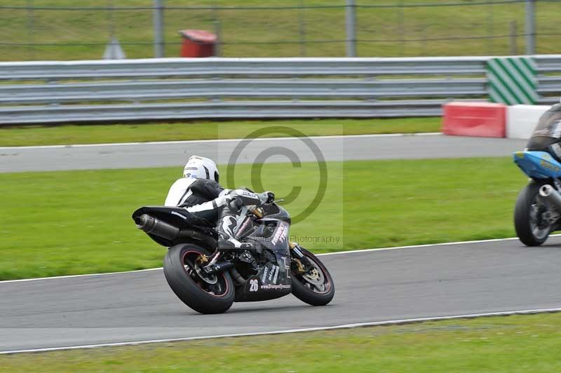 Motorcycle action photographs;Trackday digital images;event digital images;eventdigitalimages;no limits trackday;oulton park;oulton park circuit cheshire;oulton park photographs;peter wileman photography;trackday;trackday photos