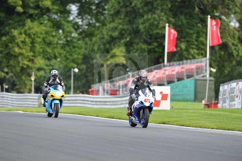 Motorcycle action photographs;Trackday digital images;event digital images;eventdigitalimages;no limits trackday;oulton park;oulton park circuit cheshire;oulton park photographs;peter wileman photography;trackday;trackday photos