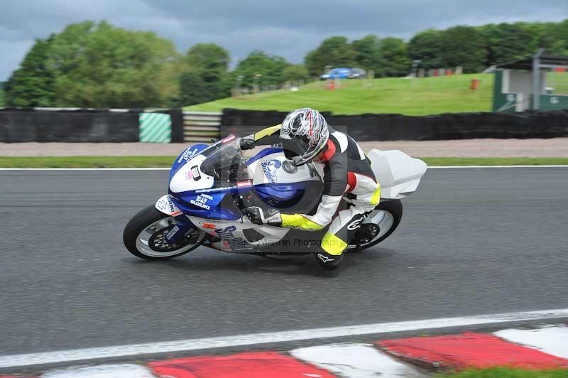 Motorcycle action photographs;Trackday digital images;event digital images;eventdigitalimages;no limits trackday;oulton park;oulton park circuit cheshire;oulton park photographs;peter wileman photography;trackday;trackday photos