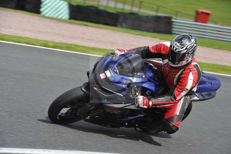 Motorcycle action photographs;Trackday digital images;event digital images;eventdigitalimages;no limits trackday;oulton park;oulton park circuit cheshire;oulton park photographs;peter wileman photography;trackday;trackday photos