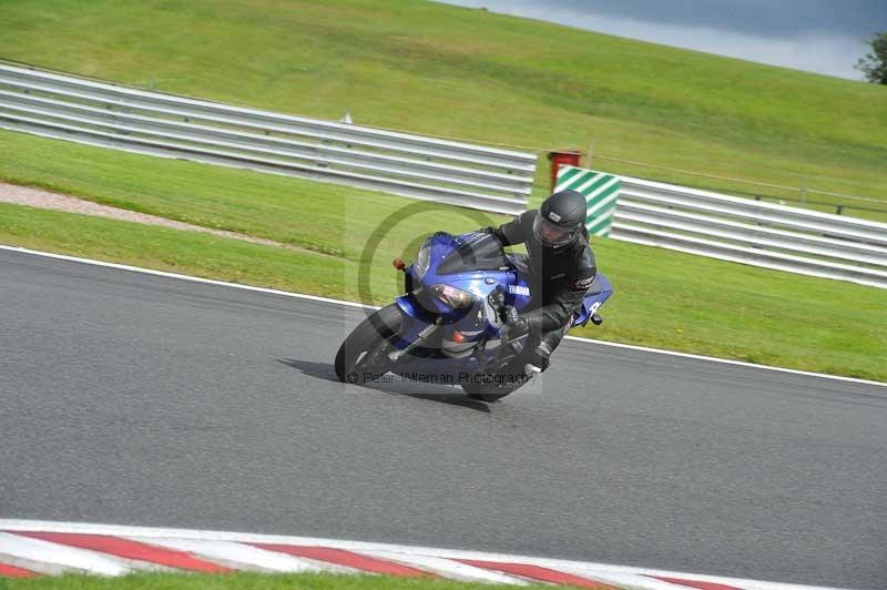 Motorcycle action photographs;Trackday digital images;event digital images;eventdigitalimages;no limits trackday;oulton park;oulton park circuit cheshire;oulton park photographs;peter wileman photography;trackday;trackday photos