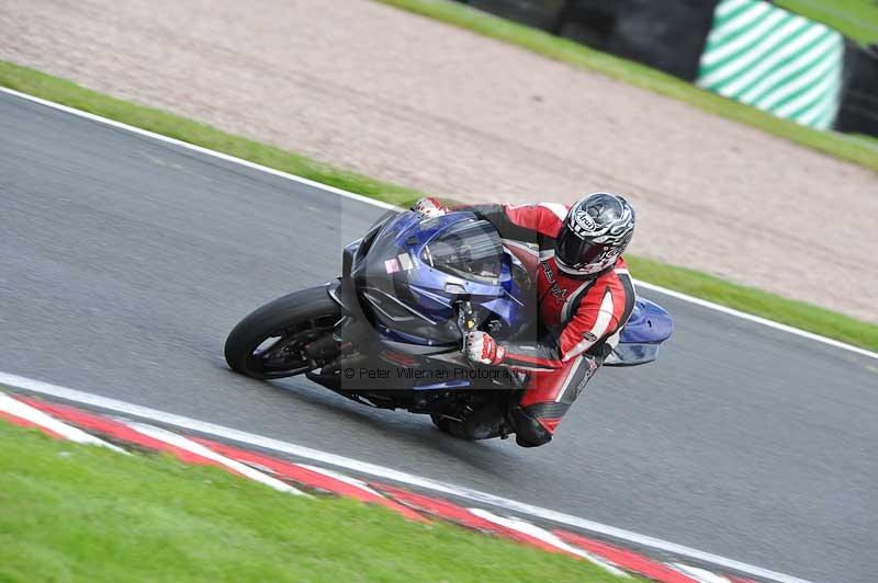 Motorcycle action photographs;Trackday digital images;event digital images;eventdigitalimages;no limits trackday;oulton park;oulton park circuit cheshire;oulton park photographs;peter wileman photography;trackday;trackday photos