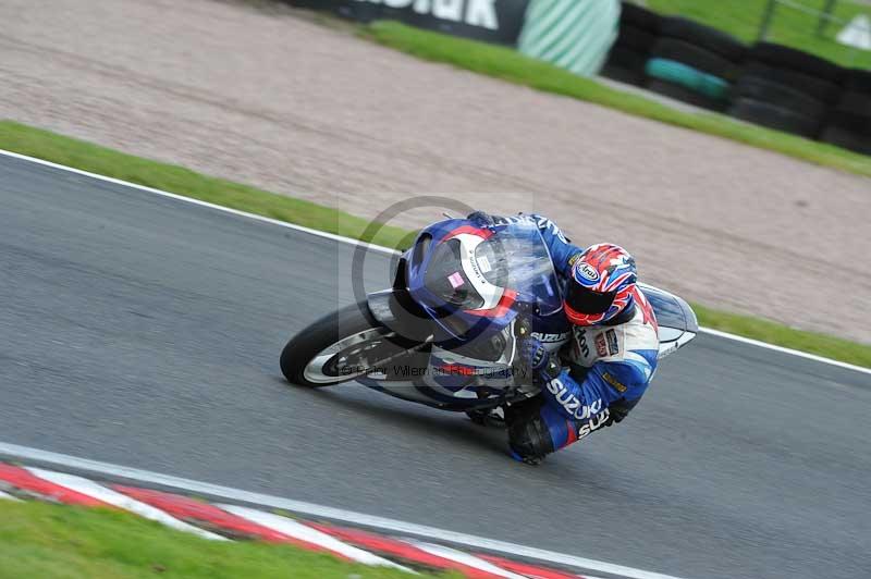 Motorcycle action photographs;Trackday digital images;event digital images;eventdigitalimages;no limits trackday;oulton park;oulton park circuit cheshire;oulton park photographs;peter wileman photography;trackday;trackday photos