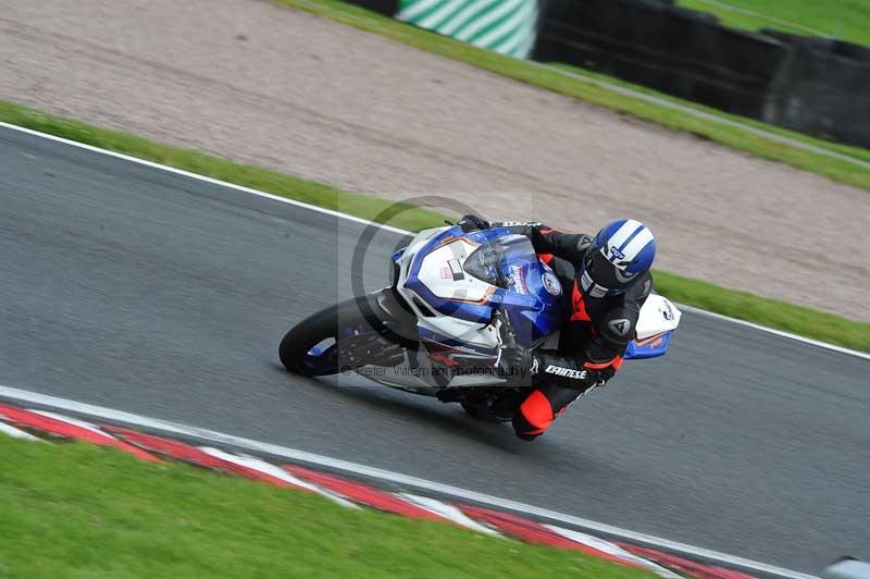 Motorcycle action photographs;Trackday digital images;event digital images;eventdigitalimages;no limits trackday;oulton park;oulton park circuit cheshire;oulton park photographs;peter wileman photography;trackday;trackday photos