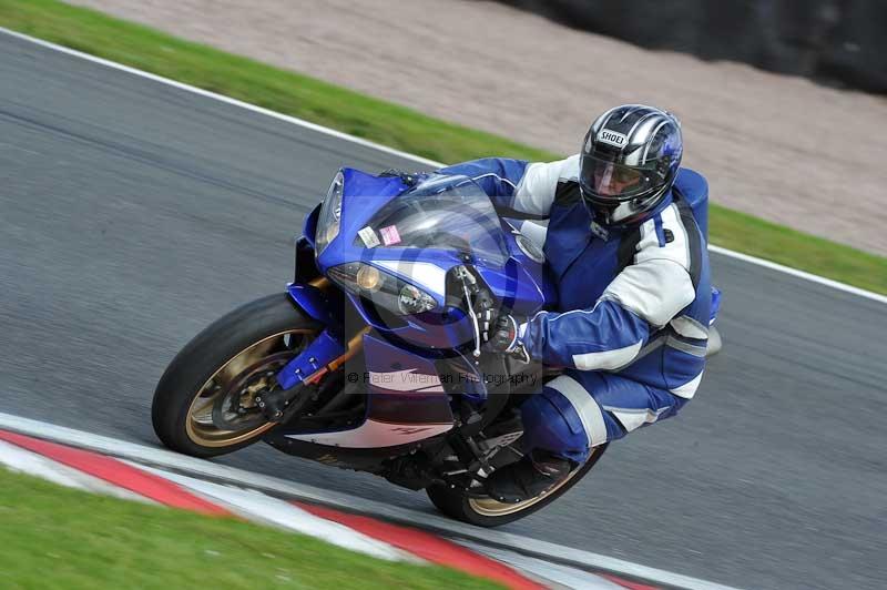 Motorcycle action photographs;Trackday digital images;event digital images;eventdigitalimages;no limits trackday;oulton park;oulton park circuit cheshire;oulton park photographs;peter wileman photography;trackday;trackday photos