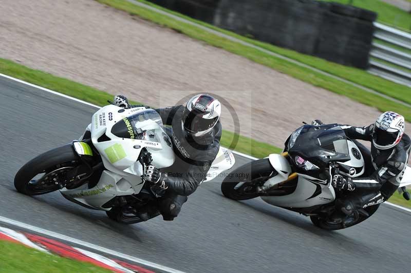 Motorcycle action photographs;Trackday digital images;event digital images;eventdigitalimages;no limits trackday;oulton park;oulton park circuit cheshire;oulton park photographs;peter wileman photography;trackday;trackday photos