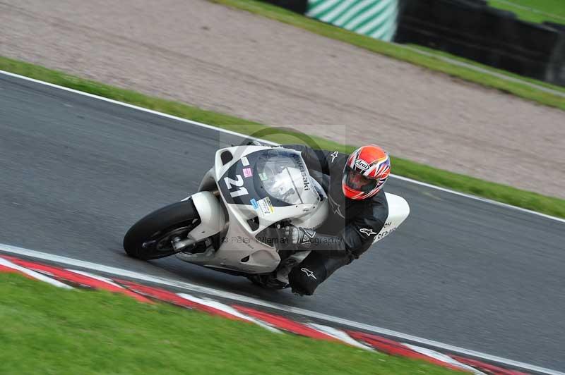 Motorcycle action photographs;Trackday digital images;event digital images;eventdigitalimages;no limits trackday;oulton park;oulton park circuit cheshire;oulton park photographs;peter wileman photography;trackday;trackday photos