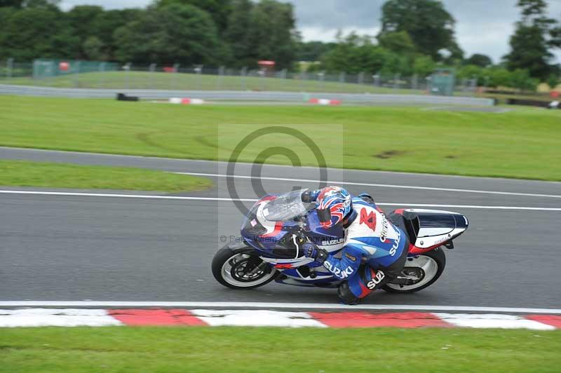 Motorcycle action photographs;Trackday digital images;event digital images;eventdigitalimages;no limits trackday;oulton park;oulton park circuit cheshire;oulton park photographs;peter wileman photography;trackday;trackday photos