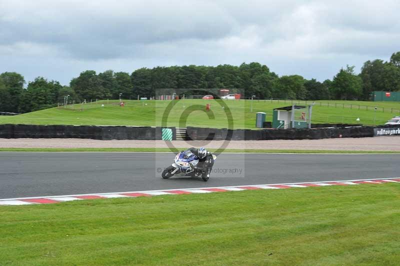 Motorcycle action photographs;Trackday digital images;event digital images;eventdigitalimages;no limits trackday;oulton park;oulton park circuit cheshire;oulton park photographs;peter wileman photography;trackday;trackday photos