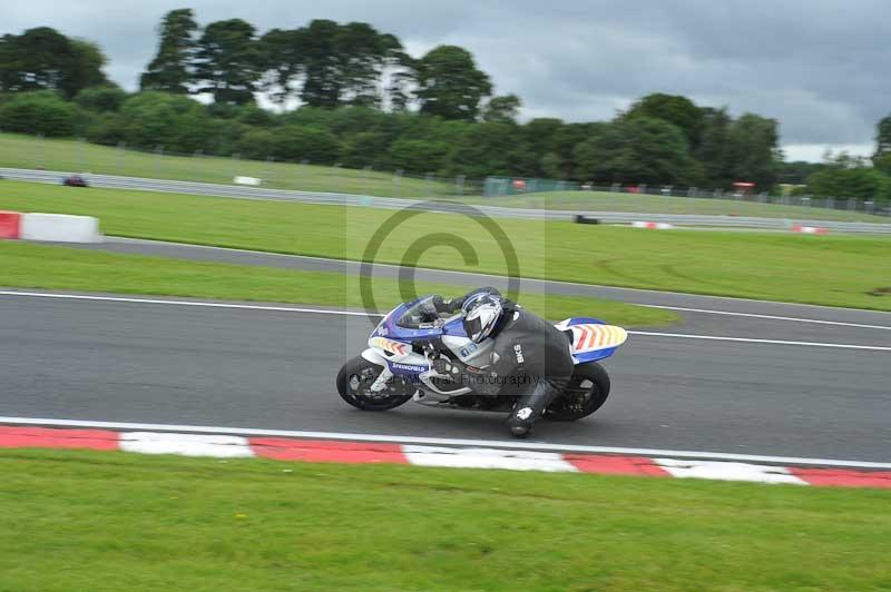 Motorcycle action photographs;Trackday digital images;event digital images;eventdigitalimages;no limits trackday;oulton park;oulton park circuit cheshire;oulton park photographs;peter wileman photography;trackday;trackday photos