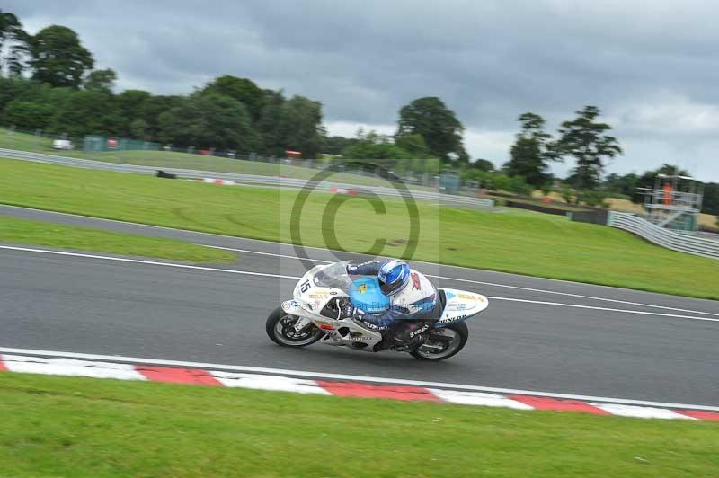 Motorcycle action photographs;Trackday digital images;event digital images;eventdigitalimages;no limits trackday;oulton park;oulton park circuit cheshire;oulton park photographs;peter wileman photography;trackday;trackday photos