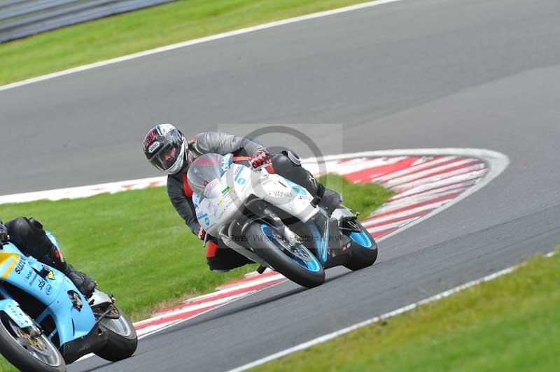 Motorcycle action photographs;Trackday digital images;event digital images;eventdigitalimages;no limits trackday;oulton park;oulton park circuit cheshire;oulton park photographs;peter wileman photography;trackday;trackday photos