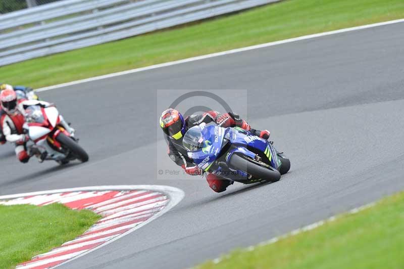 Motorcycle action photographs;Trackday digital images;event digital images;eventdigitalimages;no limits trackday;oulton park;oulton park circuit cheshire;oulton park photographs;peter wileman photography;trackday;trackday photos