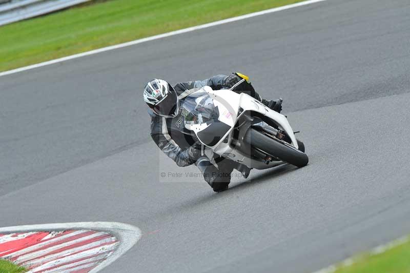 Motorcycle action photographs;Trackday digital images;event digital images;eventdigitalimages;no limits trackday;oulton park;oulton park circuit cheshire;oulton park photographs;peter wileman photography;trackday;trackday photos