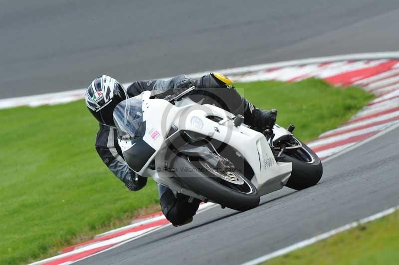 Motorcycle action photographs;Trackday digital images;event digital images;eventdigitalimages;no limits trackday;oulton park;oulton park circuit cheshire;oulton park photographs;peter wileman photography;trackday;trackday photos