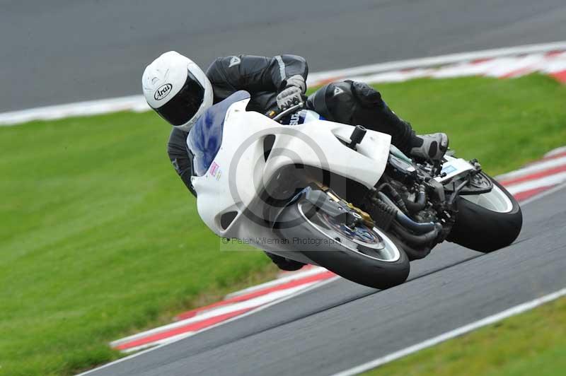 Motorcycle action photographs;Trackday digital images;event digital images;eventdigitalimages;no limits trackday;oulton park;oulton park circuit cheshire;oulton park photographs;peter wileman photography;trackday;trackday photos