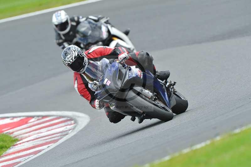 Motorcycle action photographs;Trackday digital images;event digital images;eventdigitalimages;no limits trackday;oulton park;oulton park circuit cheshire;oulton park photographs;peter wileman photography;trackday;trackday photos