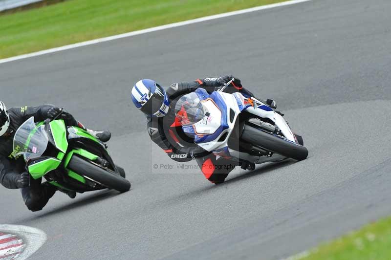 Motorcycle action photographs;Trackday digital images;event digital images;eventdigitalimages;no limits trackday;oulton park;oulton park circuit cheshire;oulton park photographs;peter wileman photography;trackday;trackday photos