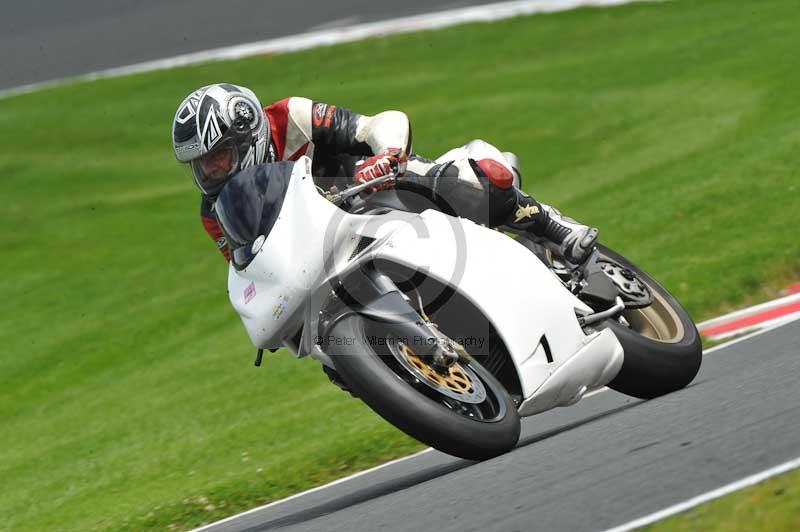 Motorcycle action photographs;Trackday digital images;event digital images;eventdigitalimages;no limits trackday;oulton park;oulton park circuit cheshire;oulton park photographs;peter wileman photography;trackday;trackday photos