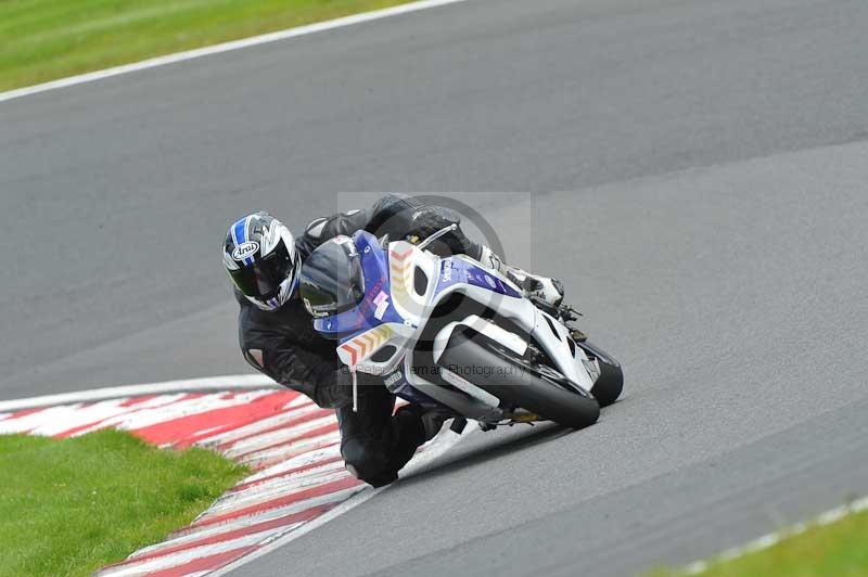 Motorcycle action photographs;Trackday digital images;event digital images;eventdigitalimages;no limits trackday;oulton park;oulton park circuit cheshire;oulton park photographs;peter wileman photography;trackday;trackday photos