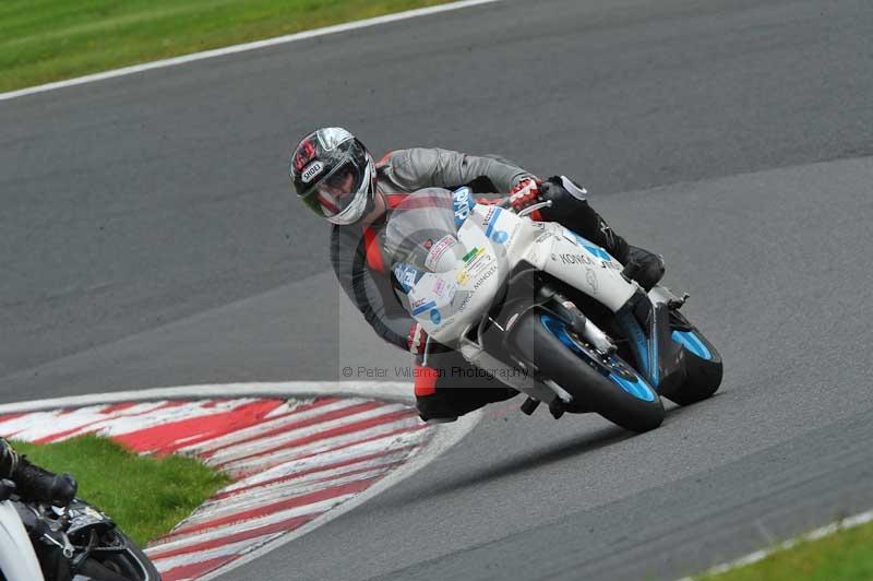 Motorcycle action photographs;Trackday digital images;event digital images;eventdigitalimages;no limits trackday;oulton park;oulton park circuit cheshire;oulton park photographs;peter wileman photography;trackday;trackday photos