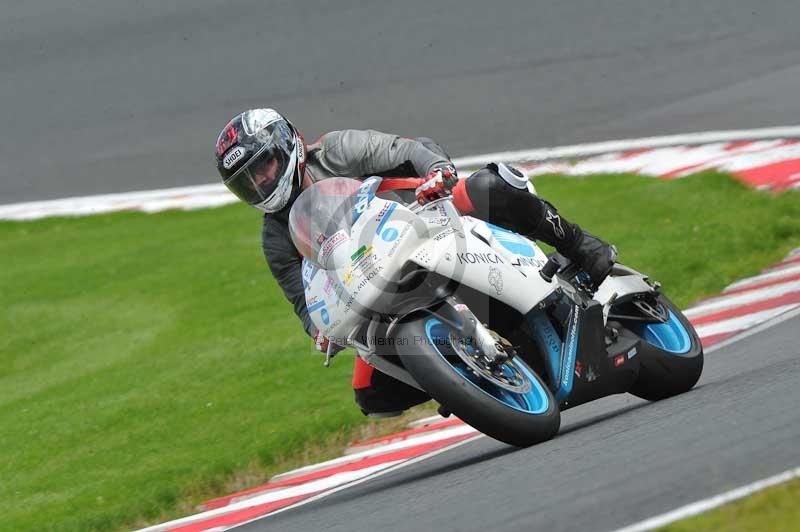 Motorcycle action photographs;Trackday digital images;event digital images;eventdigitalimages;no limits trackday;oulton park;oulton park circuit cheshire;oulton park photographs;peter wileman photography;trackday;trackday photos