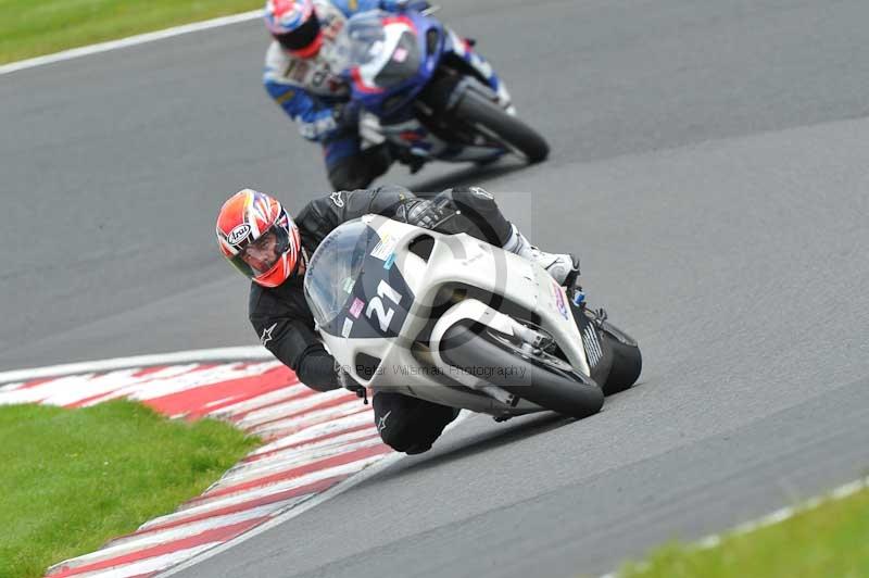 Motorcycle action photographs;Trackday digital images;event digital images;eventdigitalimages;no limits trackday;oulton park;oulton park circuit cheshire;oulton park photographs;peter wileman photography;trackday;trackday photos