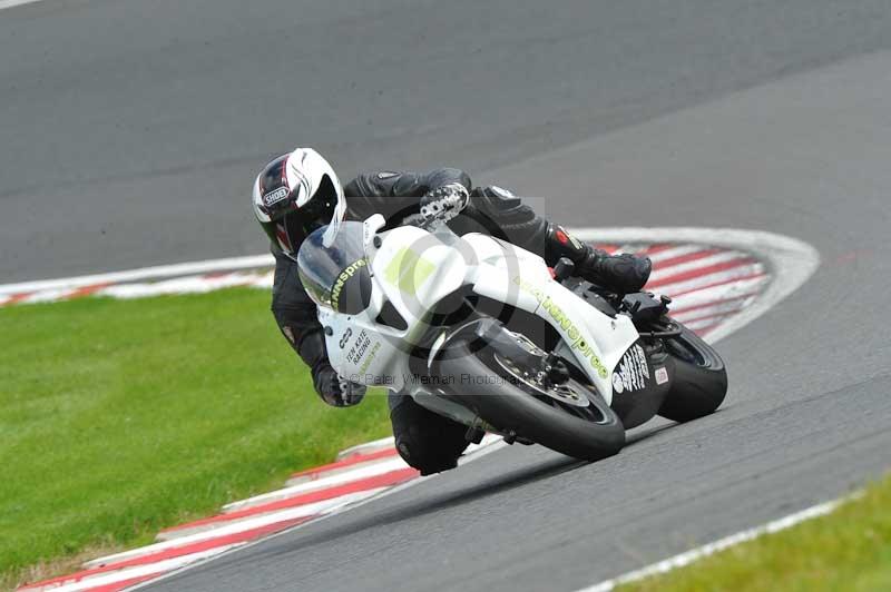 Motorcycle action photographs;Trackday digital images;event digital images;eventdigitalimages;no limits trackday;oulton park;oulton park circuit cheshire;oulton park photographs;peter wileman photography;trackday;trackday photos