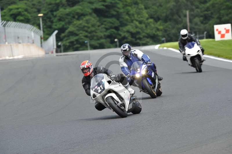 Motorcycle action photographs;Trackday digital images;event digital images;eventdigitalimages;no limits trackday;oulton park;oulton park circuit cheshire;oulton park photographs;peter wileman photography;trackday;trackday photos