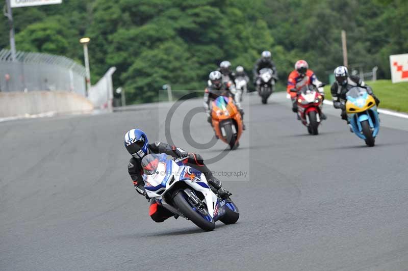 Motorcycle action photographs;Trackday digital images;event digital images;eventdigitalimages;no limits trackday;oulton park;oulton park circuit cheshire;oulton park photographs;peter wileman photography;trackday;trackday photos