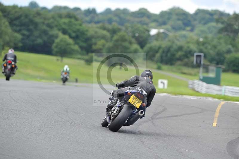 Motorcycle action photographs;Trackday digital images;event digital images;eventdigitalimages;no limits trackday;oulton park;oulton park circuit cheshire;oulton park photographs;peter wileman photography;trackday;trackday photos