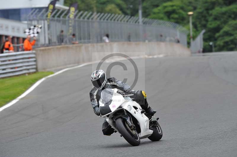 Motorcycle action photographs;Trackday digital images;event digital images;eventdigitalimages;no limits trackday;oulton park;oulton park circuit cheshire;oulton park photographs;peter wileman photography;trackday;trackday photos