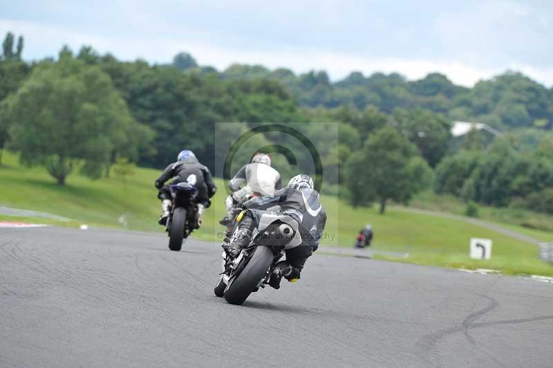 Motorcycle action photographs;Trackday digital images;event digital images;eventdigitalimages;no limits trackday;oulton park;oulton park circuit cheshire;oulton park photographs;peter wileman photography;trackday;trackday photos