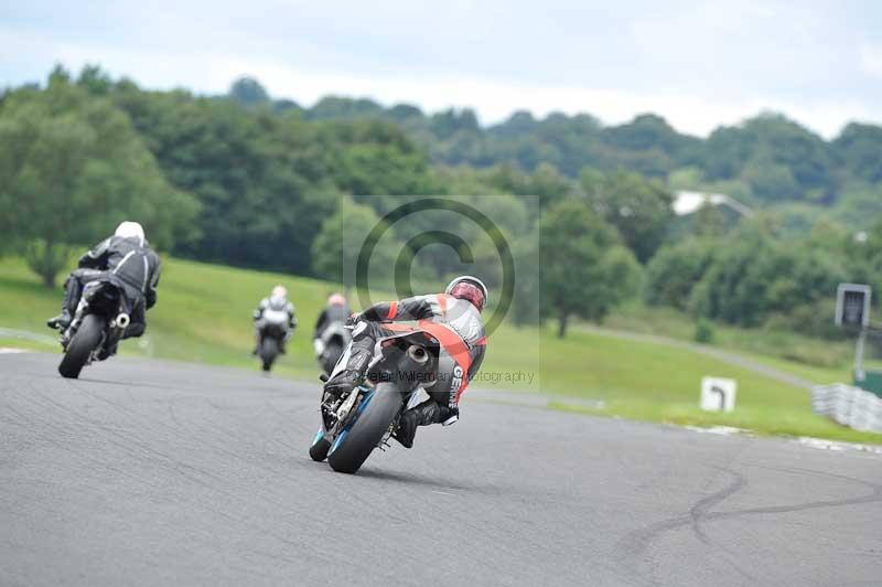 Motorcycle action photographs;Trackday digital images;event digital images;eventdigitalimages;no limits trackday;oulton park;oulton park circuit cheshire;oulton park photographs;peter wileman photography;trackday;trackday photos