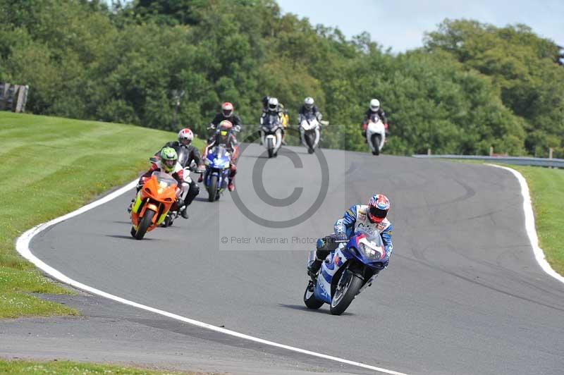 Motorcycle action photographs;Trackday digital images;event digital images;eventdigitalimages;no limits trackday;oulton park;oulton park circuit cheshire;oulton park photographs;peter wileman photography;trackday;trackday photos