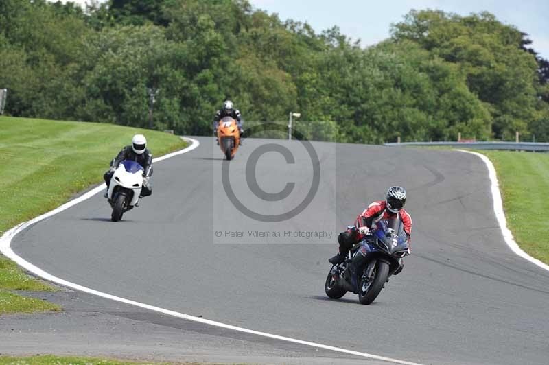 Motorcycle action photographs;Trackday digital images;event digital images;eventdigitalimages;no limits trackday;oulton park;oulton park circuit cheshire;oulton park photographs;peter wileman photography;trackday;trackday photos