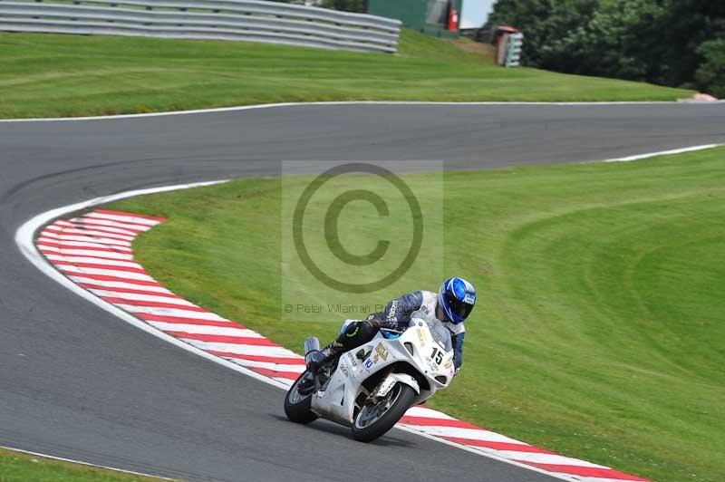 Motorcycle action photographs;Trackday digital images;event digital images;eventdigitalimages;no limits trackday;oulton park;oulton park circuit cheshire;oulton park photographs;peter wileman photography;trackday;trackday photos