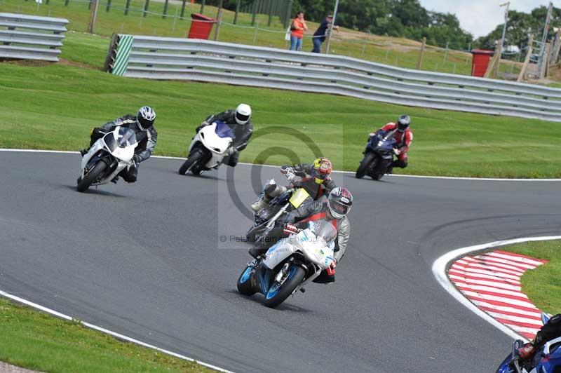 Motorcycle action photographs;Trackday digital images;event digital images;eventdigitalimages;no limits trackday;oulton park;oulton park circuit cheshire;oulton park photographs;peter wileman photography;trackday;trackday photos