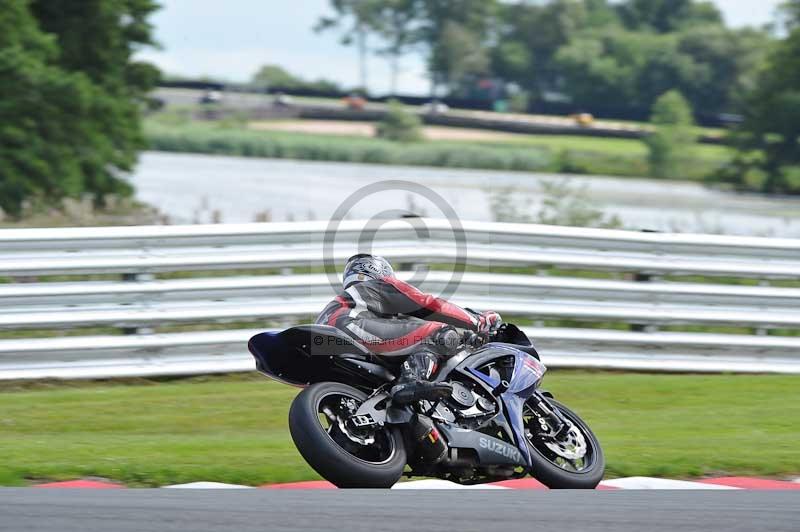 Motorcycle action photographs;Trackday digital images;event digital images;eventdigitalimages;no limits trackday;oulton park;oulton park circuit cheshire;oulton park photographs;peter wileman photography;trackday;trackday photos