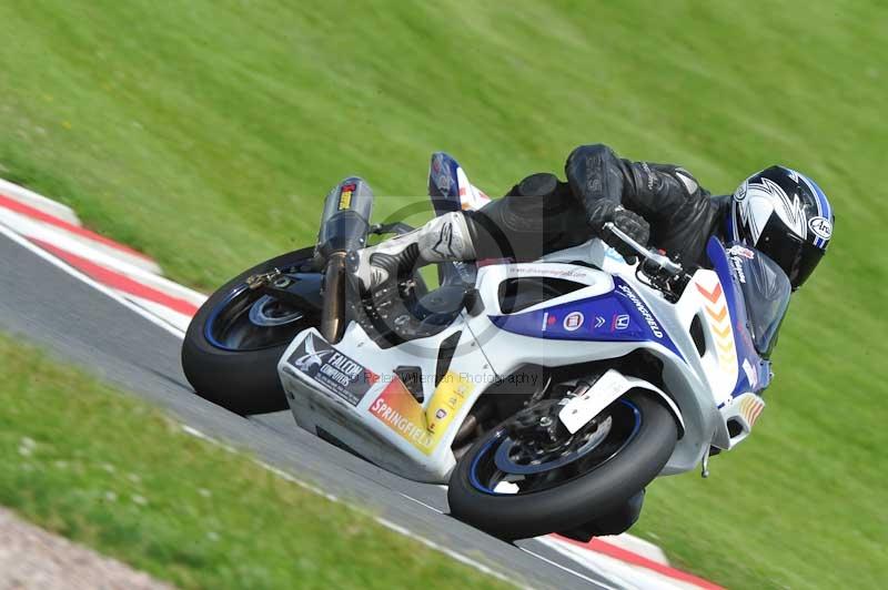 Motorcycle action photographs;Trackday digital images;event digital images;eventdigitalimages;no limits trackday;oulton park;oulton park circuit cheshire;oulton park photographs;peter wileman photography;trackday;trackday photos