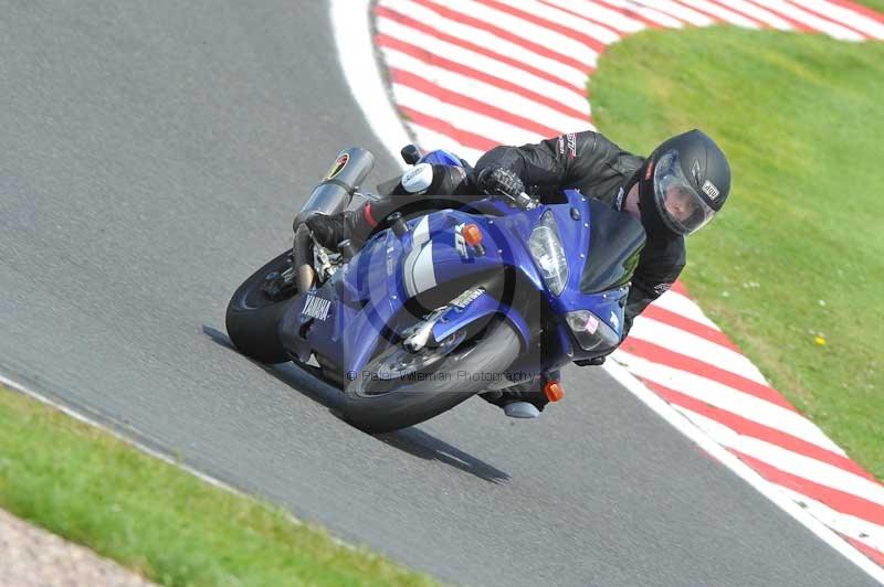 Motorcycle action photographs;Trackday digital images;event digital images;eventdigitalimages;no limits trackday;oulton park;oulton park circuit cheshire;oulton park photographs;peter wileman photography;trackday;trackday photos